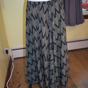 Flowy Black Skirt size 1X
